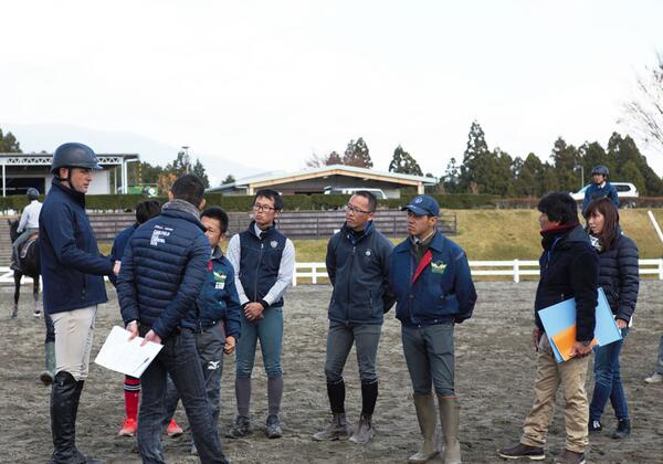 Following last year’s success, US Olympic eventer Boyd Martin is returning to Japan for two more retired racehorse retraining clinics.